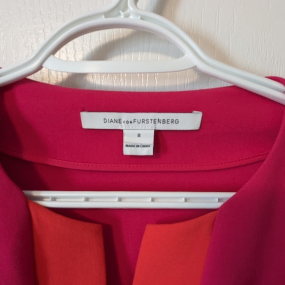 Diane von Furstenberg Tunic | Size 8 - Picture 2 of 3